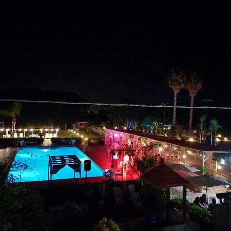 Case Barolo سيراكوزا المظهر الخارجي الصورة